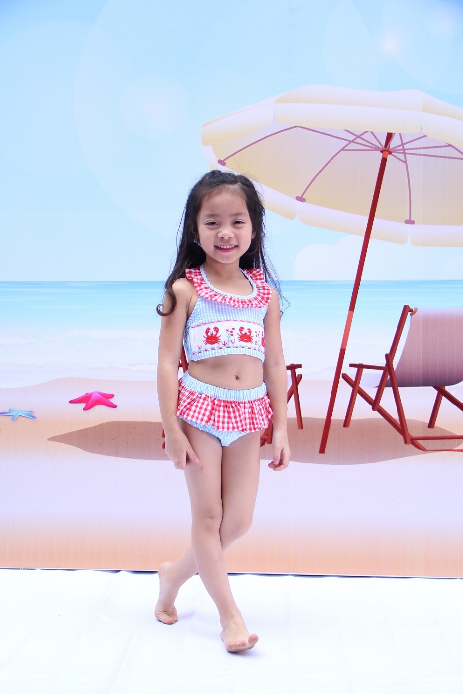 Must-have smocked clothes for girl in summer